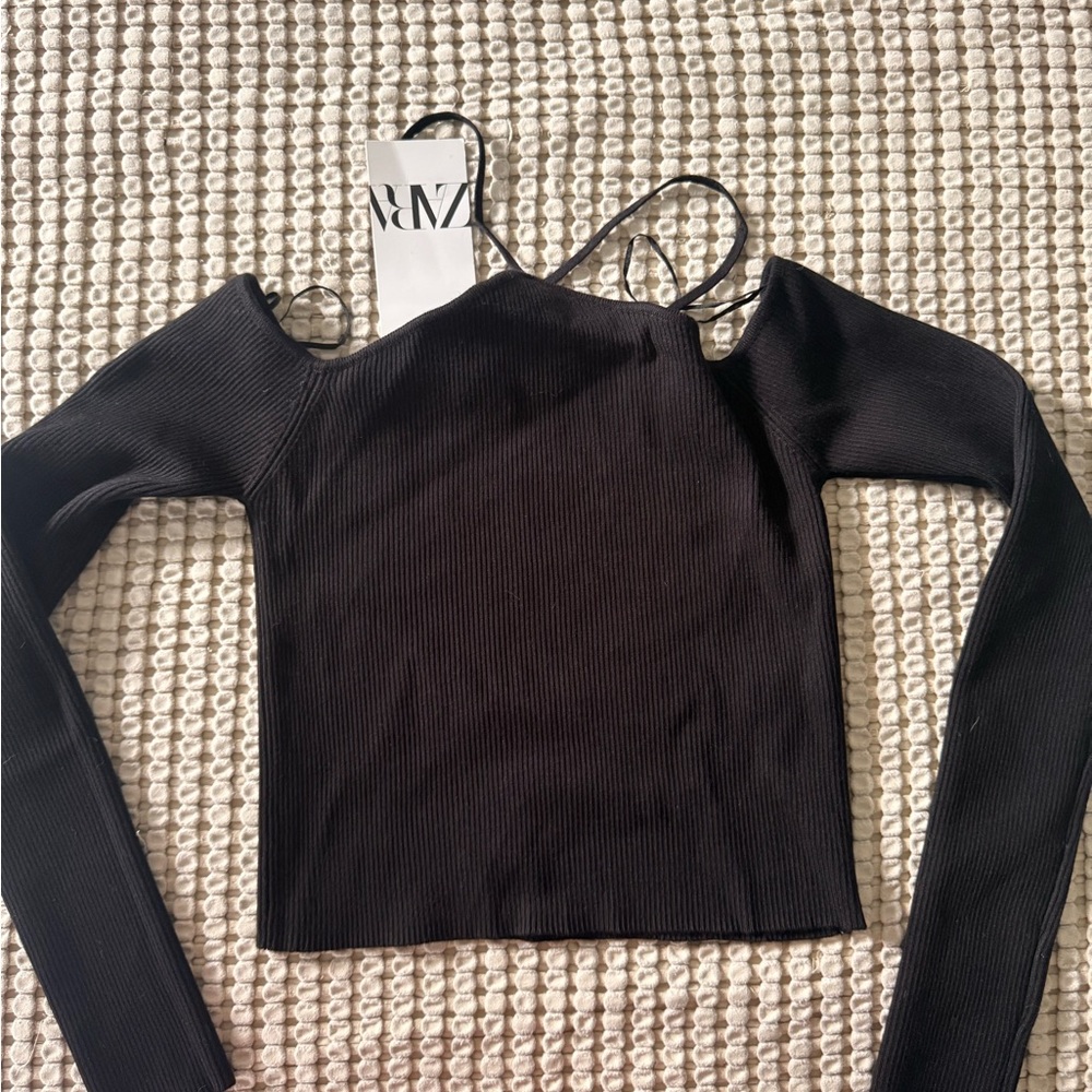 Zara Ribbed cold Shoulder Long Sleeve knit Top Black NWT Size M